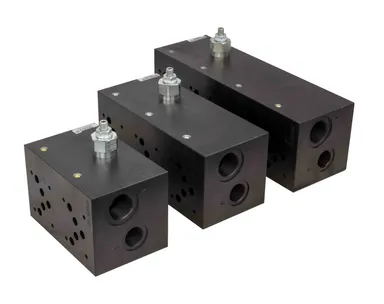 NK-EM235 - Pohjalevyt Cetop 5 / NK10, teräs, rinnankytketty