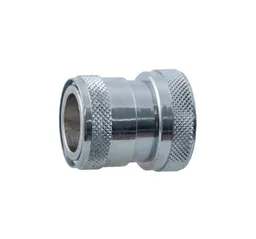 Pressure washer quick couplings